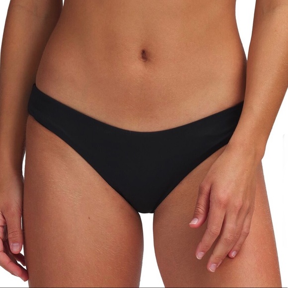 NWOT L*Space Sensual Solid Sandy Classic Bikini Bottom - Picture 1 of 13